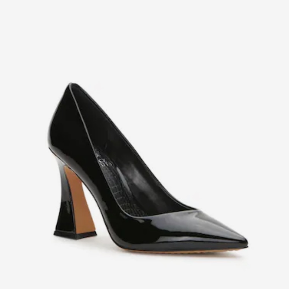 Vince Camuto Akenta Pump